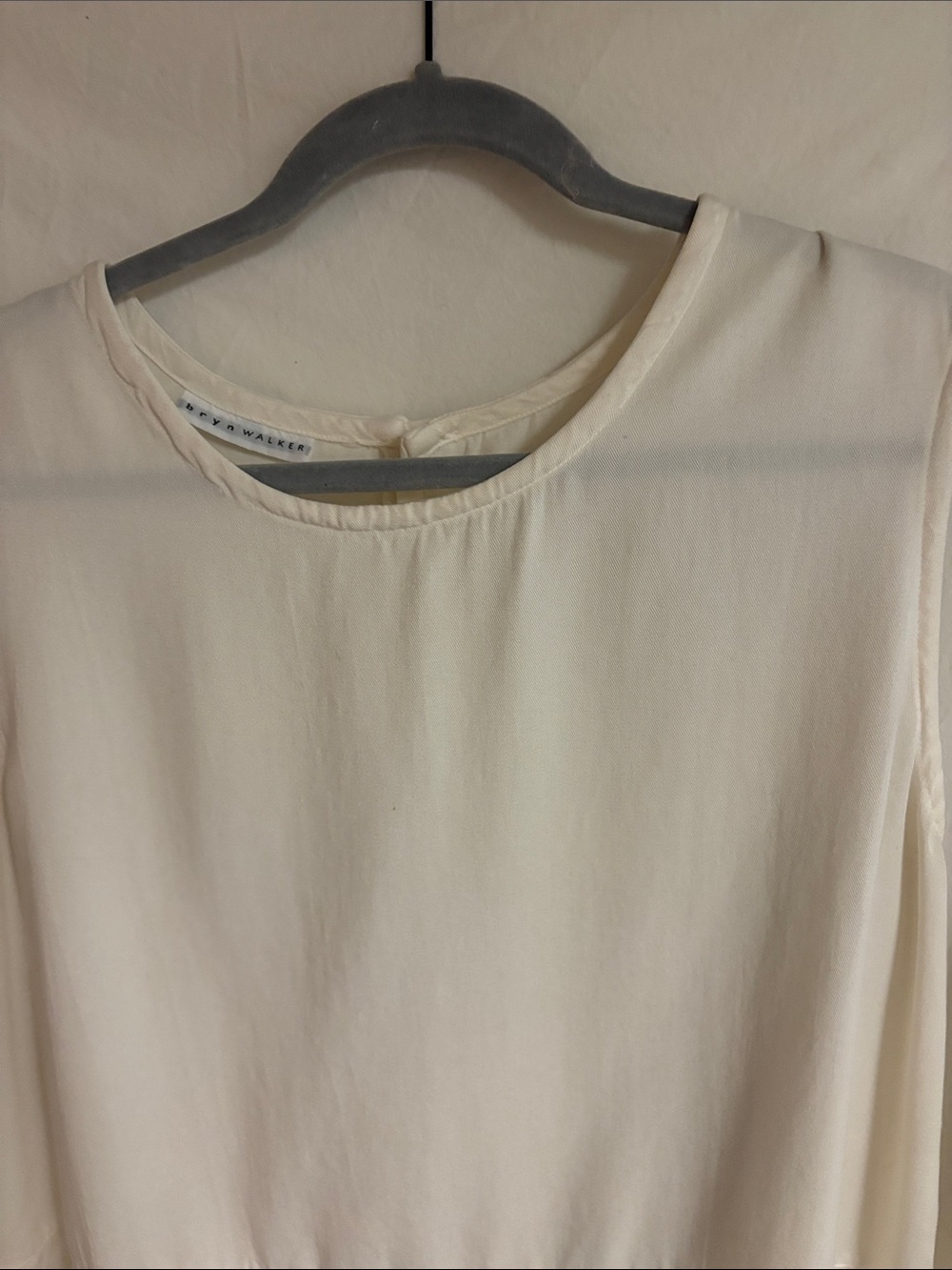 bryn Walker Cream Round-Neck Women's Top XL